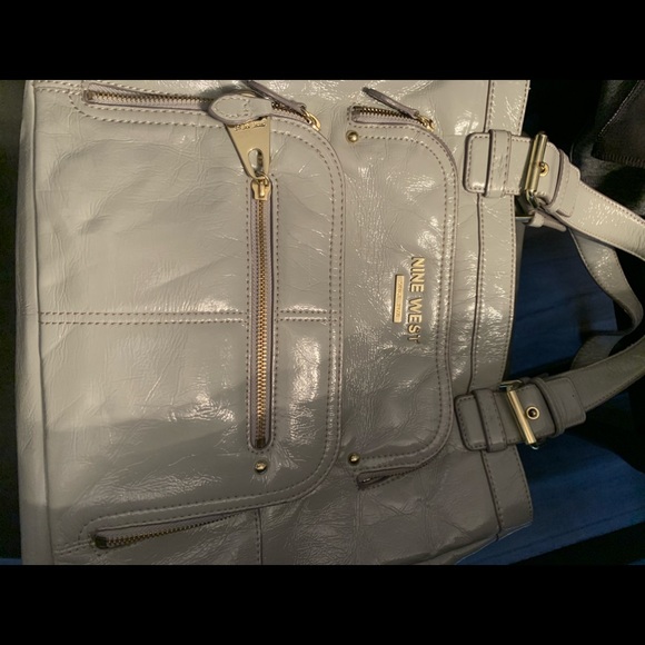 Nine West patent grey purse - Picture 2 of 5